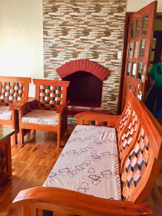 Elliannah Pines Hotel Baguio City Exterior photo